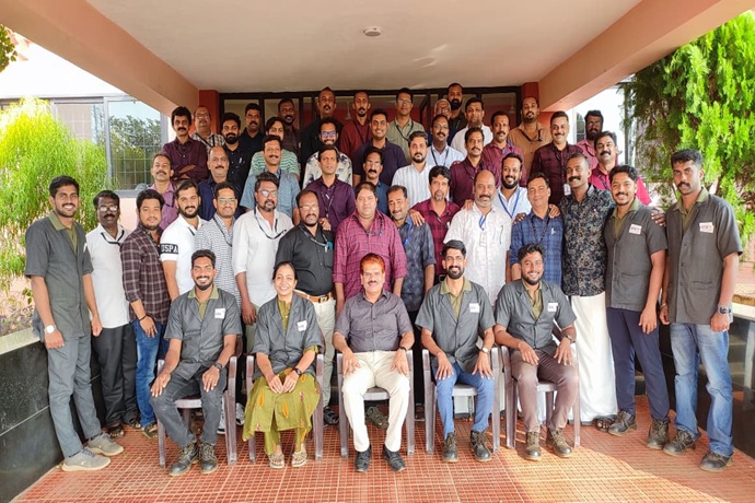 KSRTC MINISTERIAL TRAINING BATCH - 13') }}